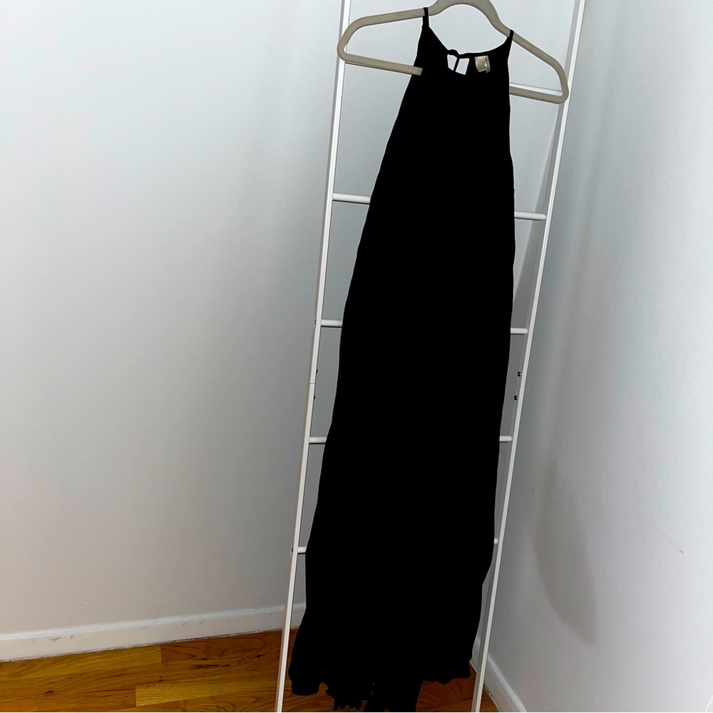 Long pleated black dress